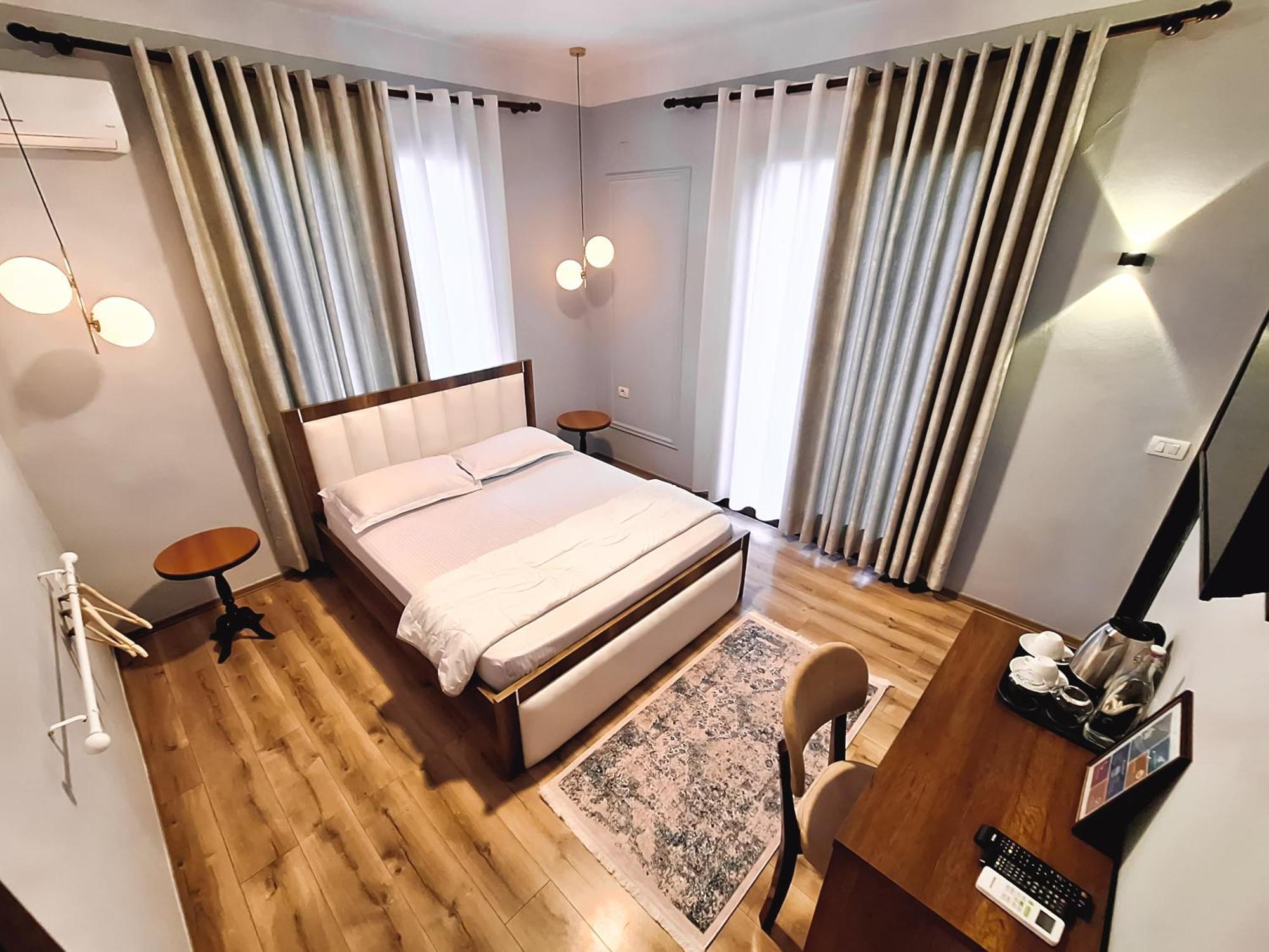 Villa Mishel Suites Berat Zewnętrze zdjęcie